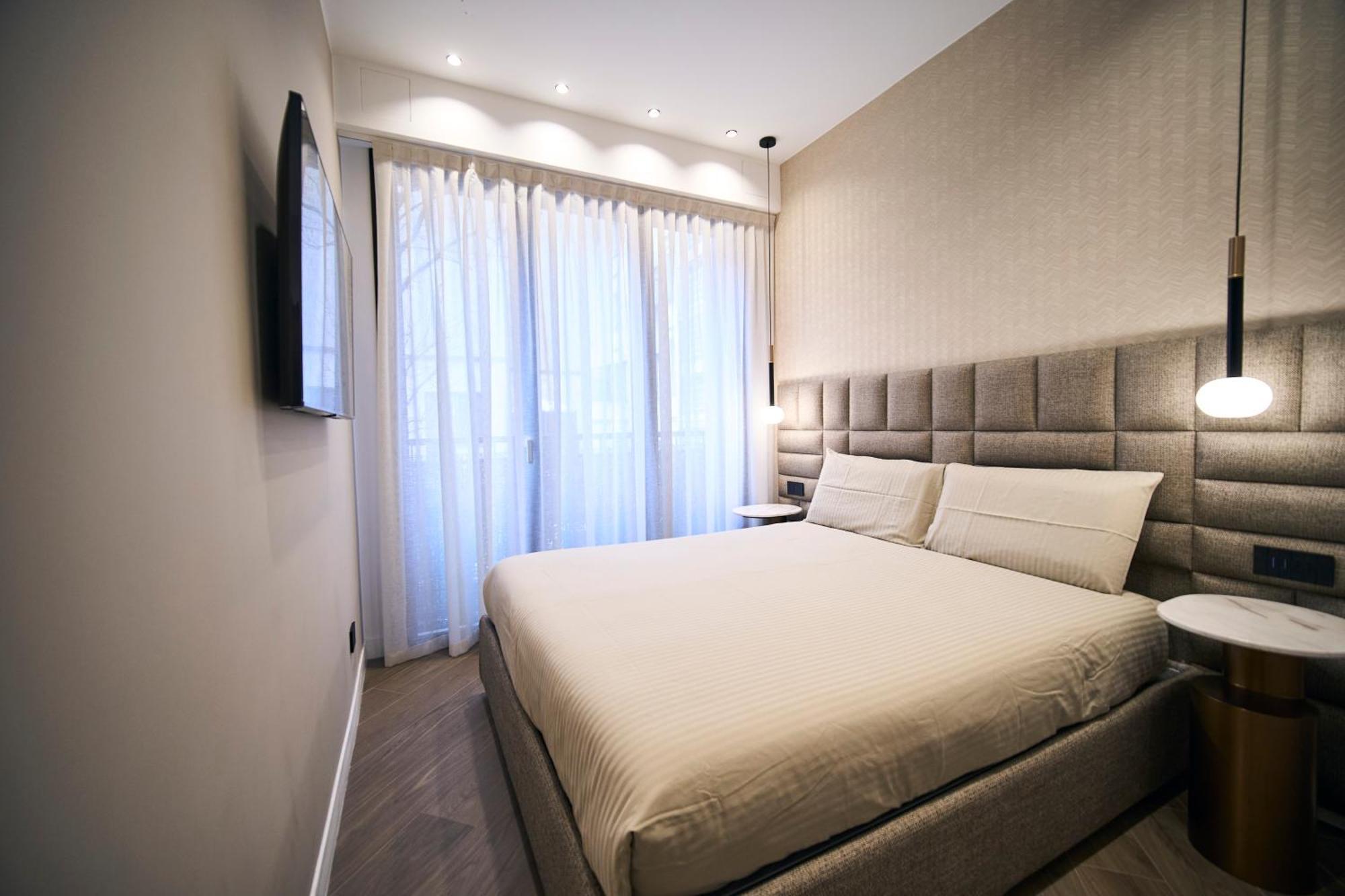 Appartamento Monet Golden House Next To Duomo Milano Esterno foto